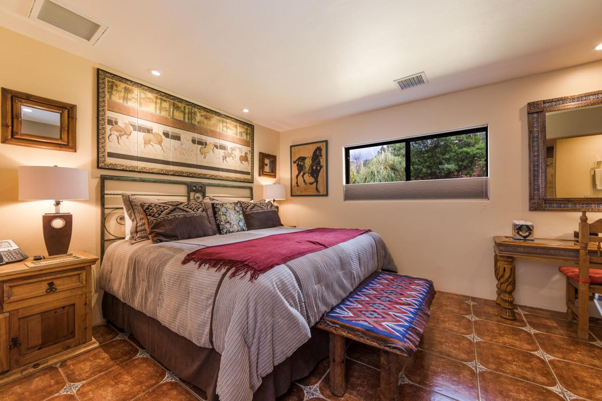 Deluxe One-Bedroom Suite