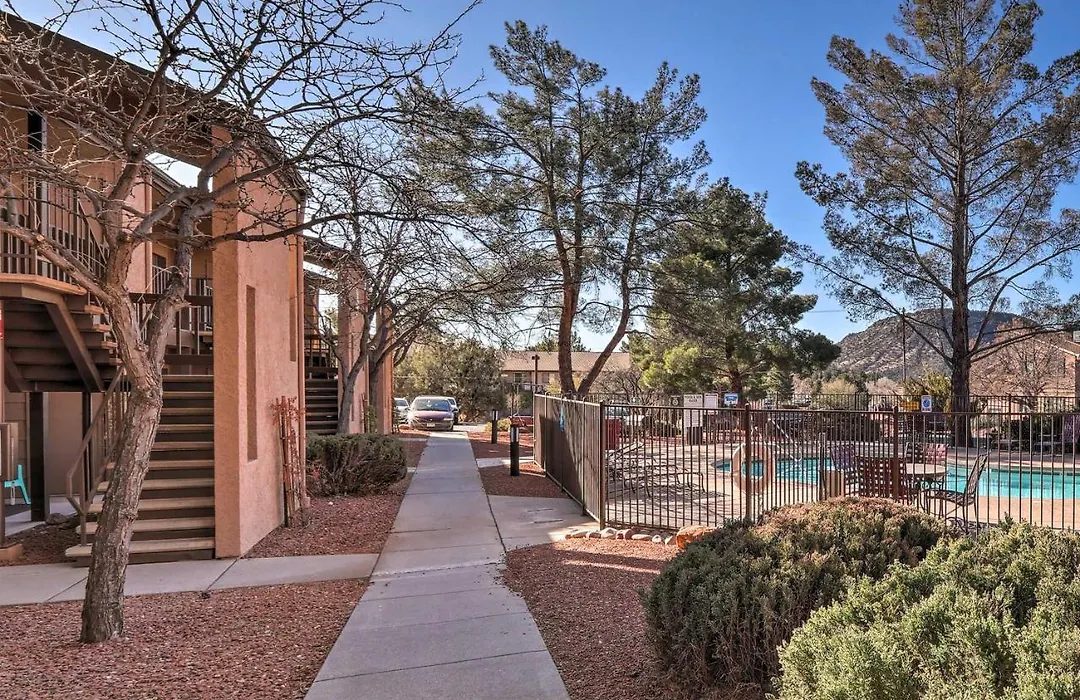Sedona Escape With Pool Access, 7 Mi To Uptown!-1