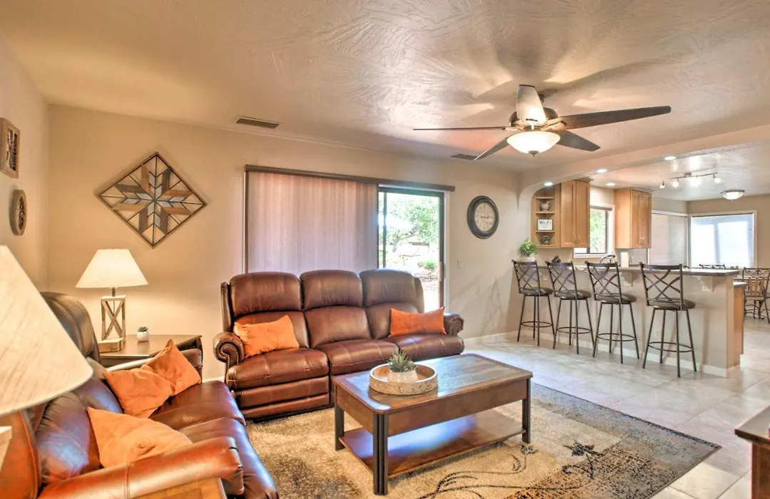 Sedona Retreat With Yard In Quiet Community!-1
