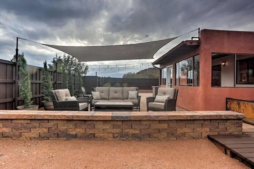 Beautiful Sedona Home Near Chapel Of The Holy Cross-1
