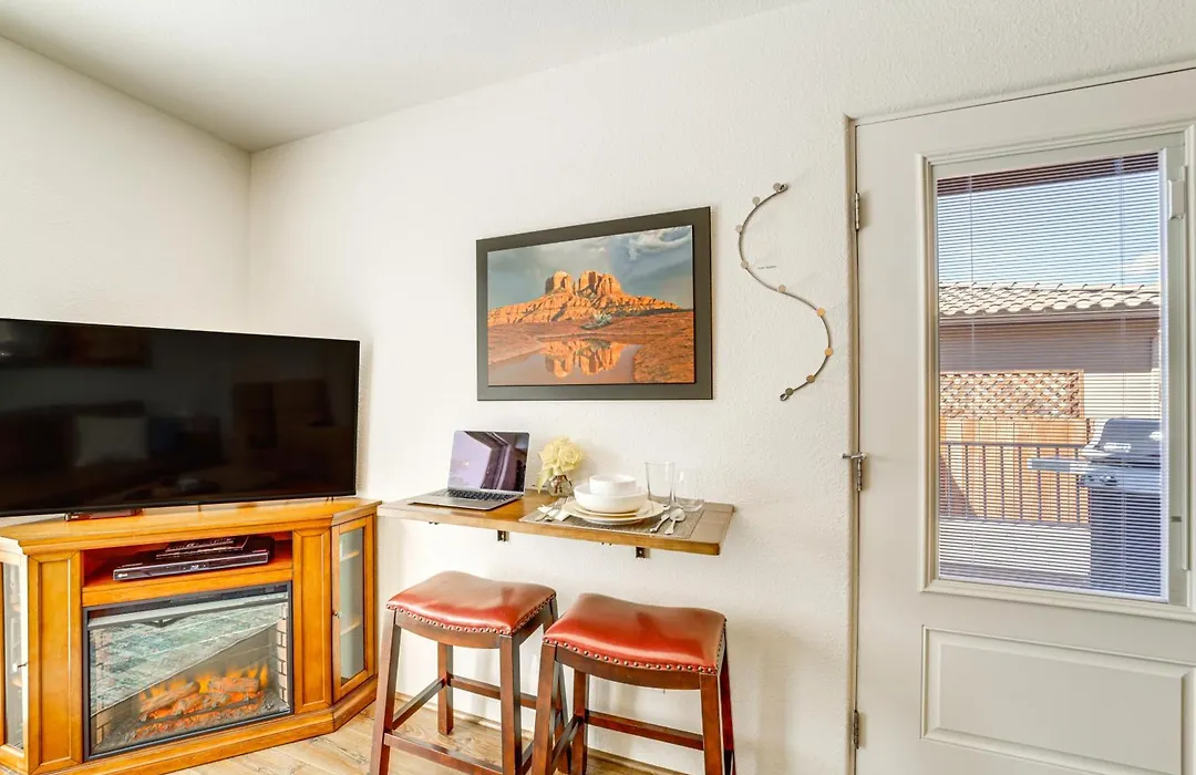 Walk To Trails! Sedona Casita W/ Fire Pit & Views-1