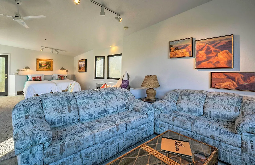 2 Acres & Red Rock Views: Sedona Casita!-1