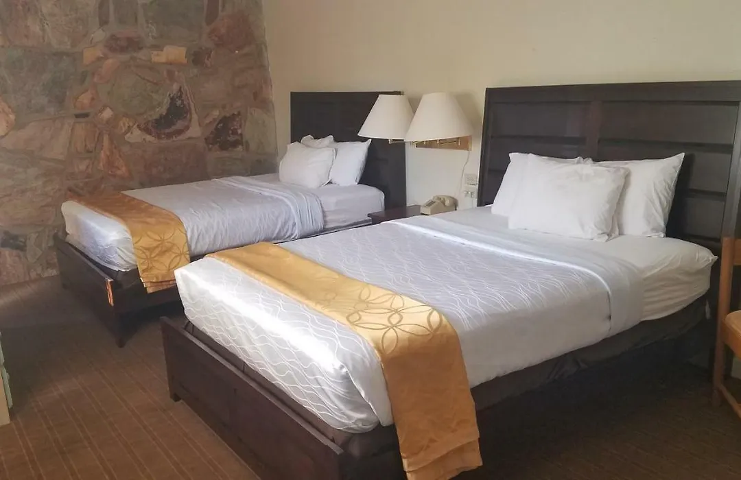 La Petite Sedona-1