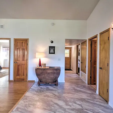 Wraparound Balcony & Mtn Views: Home In Sedona-2