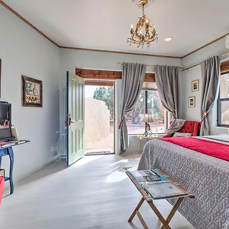 Eco-Friendly, Fragrance-Free And Luxe Sedona Retreat-3