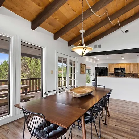 West Sedona House With Deck And Views, 3 Mi To Uptown!-3