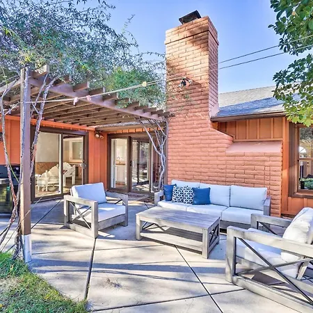 1 Mi To Cathedral Rock Trailhead: Home W/ Sunroom-3