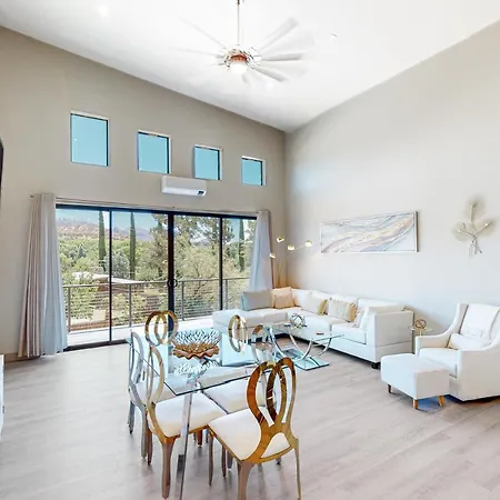 Moondance Manor, Unit A Villa-3
