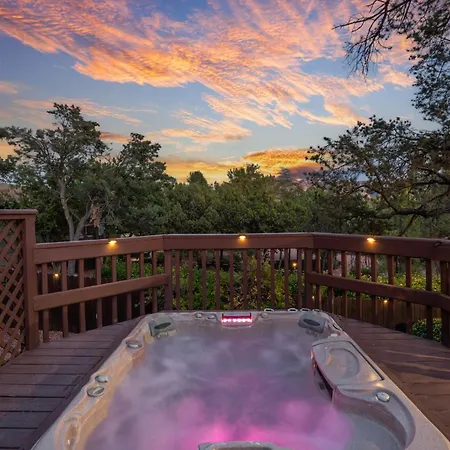 Large Spanish Villa -Hot Tub- Pool -Gym- Game Room-3