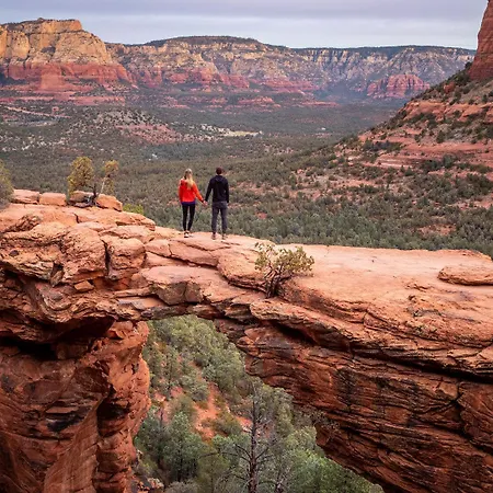 Red Rock Escape - Cozy King Bed Studio & Gardens, Trails, Views, Red Rock Pass-2