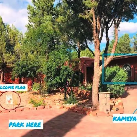 Red Rock Escape - Cozy King Bed Studio & Gardens, Trails, Views, Red Rock Pass-3