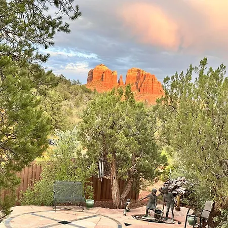 Sedona Cathedral Hideaway Llc-2