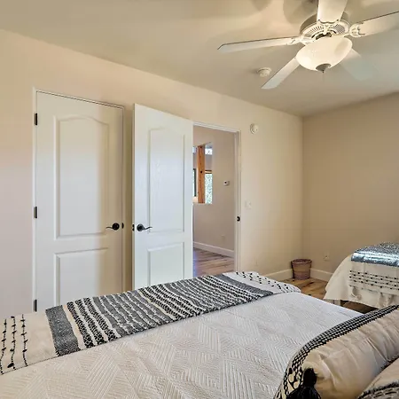Luxury Sedona Living: Remodeled W/ Red Rock Views!-2