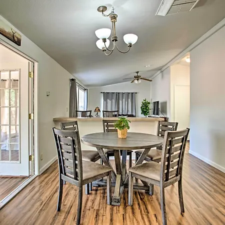 Sedona Home W/ View, Half-Mi To Chimney Rock!-3