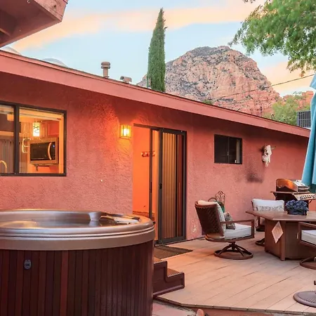 Luxurious Red Rock Vista Villa-2